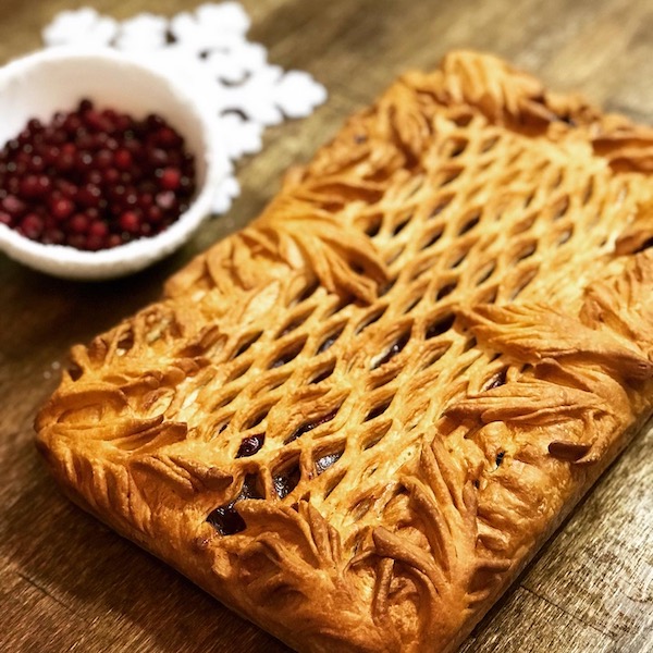 с брусникой